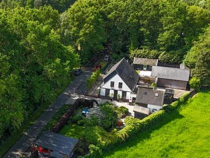 Twee-onder-één-kap te koop: Heiweg 2, Buitengebied Herpen Herpen