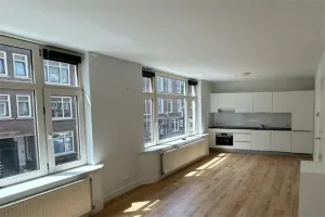 Home for rent: Hekelingenstraat, Tarwewijk Rotterdam