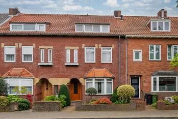 Tussenwoning te koop: Helbeek 98, Venlo