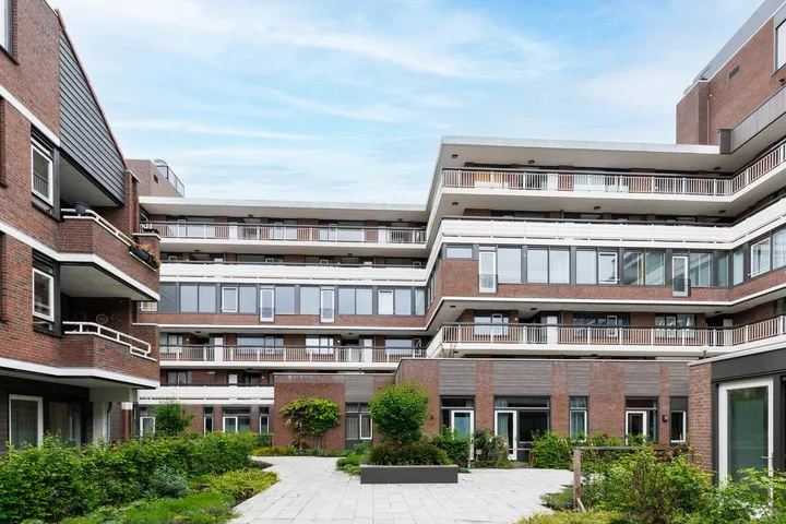 Appartement te koop: Helfrichstraat 9, Binnenstad Apeldoorn