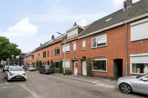 Woning: Hellebaardstraat in Tilburg