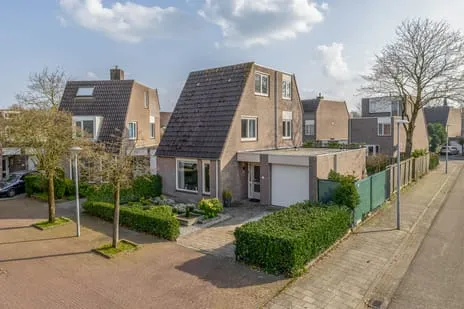 Hoekwoning te koop: Helleberg 17, Heikant-West Veldhoven