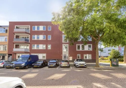 Appartement te koop: Hellevoetstraat 11, Tarwewijk Rotterdam