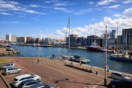 Apartment for sale: Hellingweg 16A, Vissershaven 'S-Gravenhage