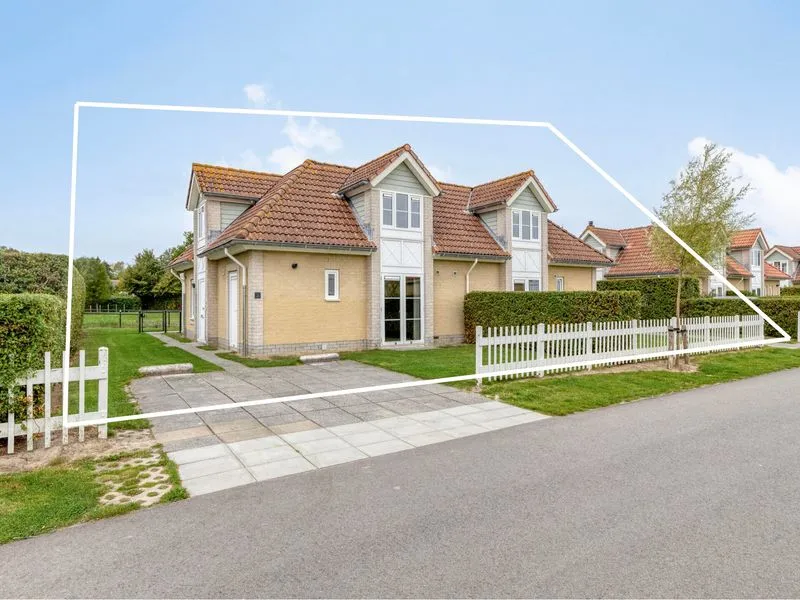 Appartement te koop: Helmgras 6-8, Kamperland