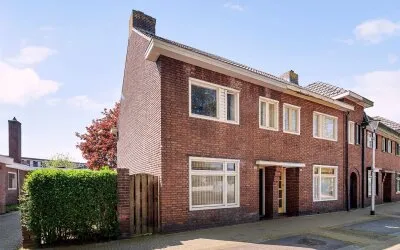 Hoekwoning te koop: Helmondselaan 37, Binderen Helmond