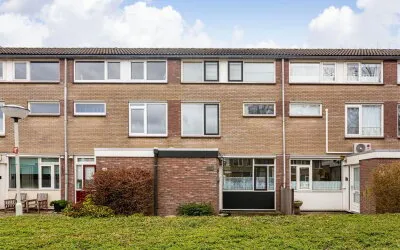 Tussenwoning te koop: Helmondstraat 66, De Laar-West Arnhem