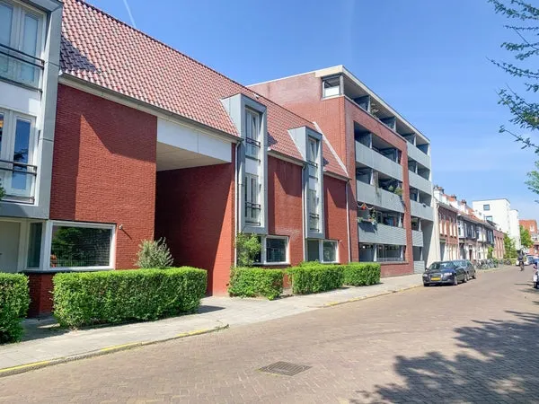 Woning te huur: Helper Westsingel, Groningen