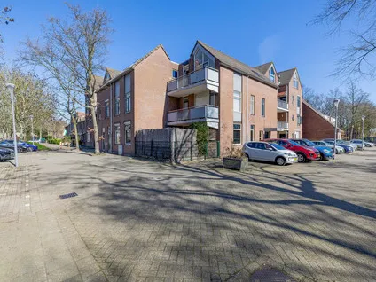 Appartement te koop: Helsingborgerf 64, Oosterflank Rotterdam