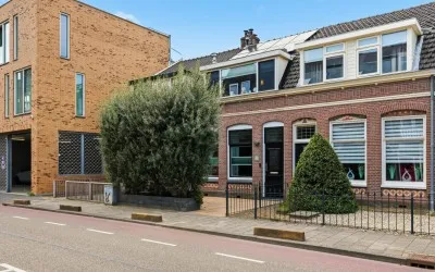 Terraced house for sale: Hendrik Mandeweg 6, Reguliersstraat Beverwijk