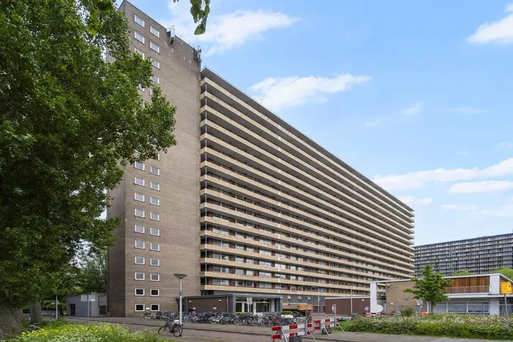Appartement te koop: Hendrik Tollensstraat 194, Voorhof-Hoogbouw Delft