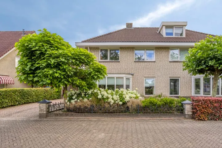 Tussenwoning te koop: Hendrik van de Craatsstraat 37, Blankenhoef Terschuur