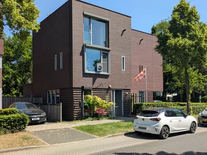 Twee-onder-één-kap te koop: Hendrik Veenemanstraat 52, Son Son En Breugel