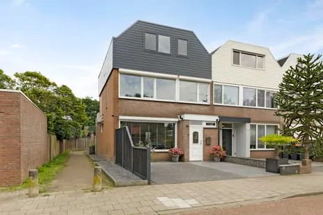 Hoekwoning te koop: Hendrik Chabotstraat 4, Hintham zuid Rosmalen