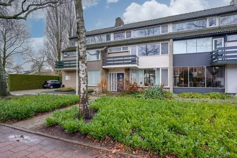 Tussenwoning te koop: Hendrik Lorentzlaan 10, Ruiven Berkel-Enschot
