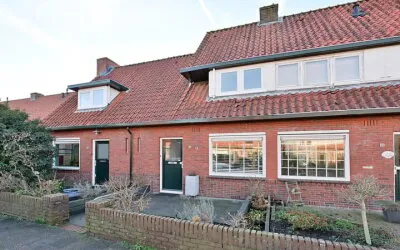 Tussenwoning te koop: Hendrik Smitstraat 13, Erfgooiersbuurt Hilversum