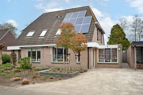 Twee-onder-één-kap te koop: Hendrik Tillemaweg 75, De Wijk De Wijk