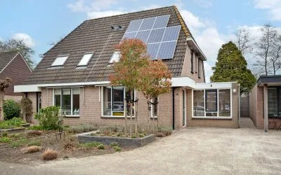Twee-onder-één-kap te koop: Hendrik Tillemaweg 75, De Wijk De Wijk
