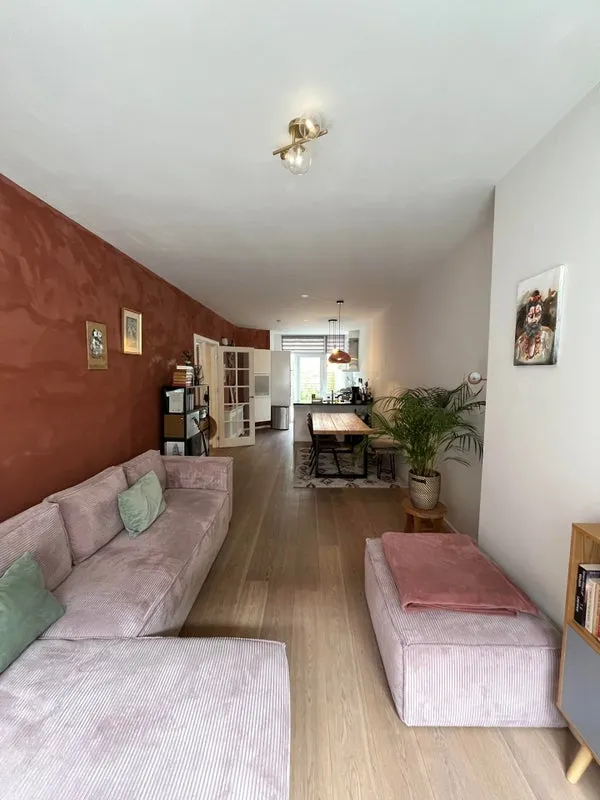 Woning te huur: Hendrik van Deventerstraat, Valkenboskwartier 'S-Gravenhage