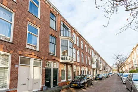 Appartement te koop: Hendrik van Deventerstraat 106, Valkenboskwartier 'S-Gravenhage