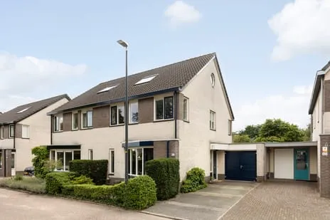 Tussenwoning te koop: Hendrik Willem Mesdagstraat 61, Orden Apeldoorn