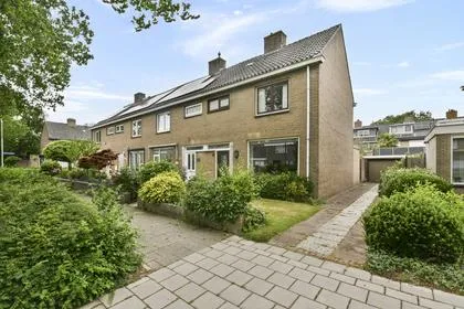 Hoekwoning te koop: Henegouwenlaan 34, Zuidbroek Heemskerk
