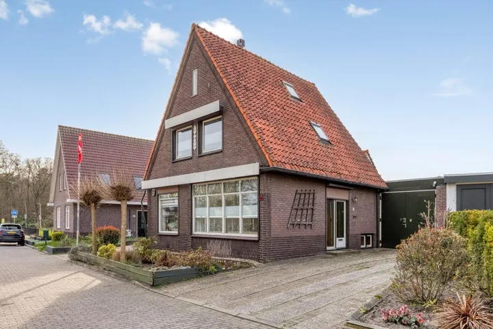 Appartement te koop: Hengelosestraat 25, Verspreide huizen Veldmaat ten noorden van de spoorlijn Haaksbergen