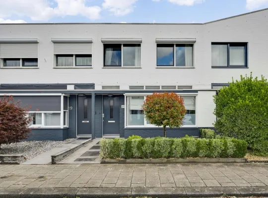 Tussenwoning te koop: Henisstraat 21, Dousberg-Hazendans Maastricht