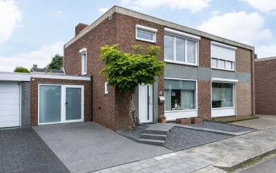 Tussenwoning te koop: Henri Hermansstraat 30, Nuth Nuth