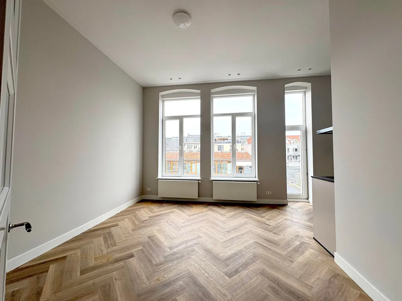 Appartement te huur: Henri Polaklaan 13B2, Amsterdam