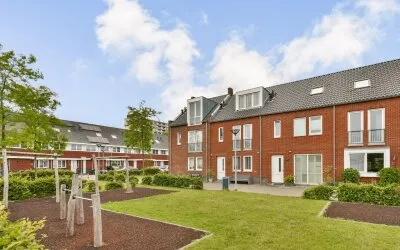 Tussenwoning te koop: Henri Polakstraat 27, Vakbondsliedenbuurt Schiedam