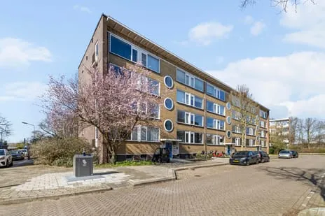 Appartement te koop: Henriëtte Roland Holsthof 51, Weesp Dichtersbuurt Weesp