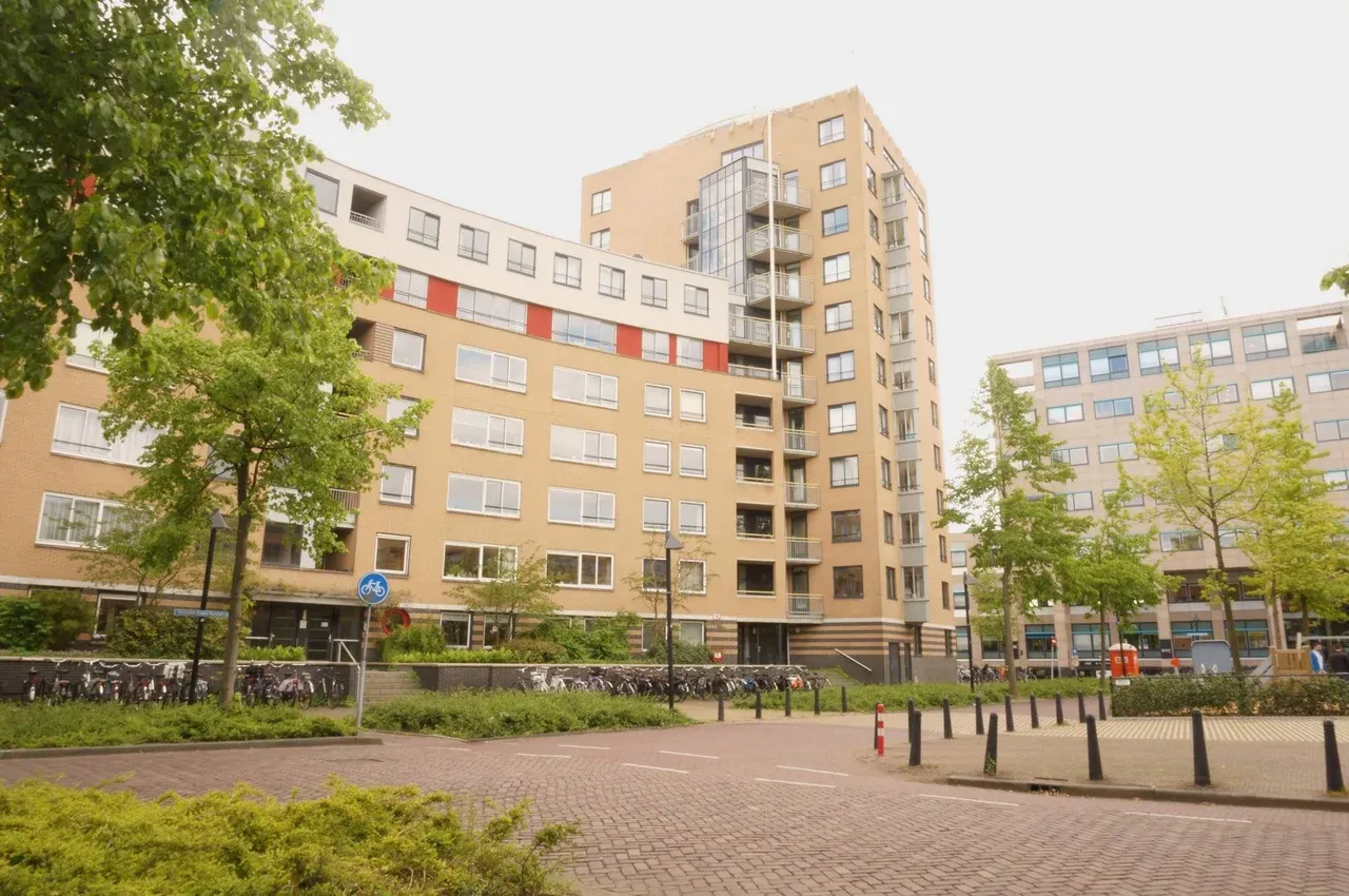 Appartement te huur: Henriëtte Roland Holststraat 116, Utrecht