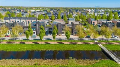 Tussenwoning te koop: Henriëtte Roland Holstweg 37, Skoatterwald Heerenveen