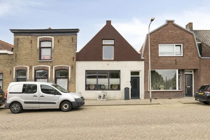 Tussenwoning te koop: Henry Fordstraat 22, Zwartewaal Zwartewaal
