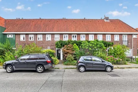 Tussenwoning te koop: Hensbroekerstraat 24, Tuindorp Nieuwendam-Oost Amsterdam