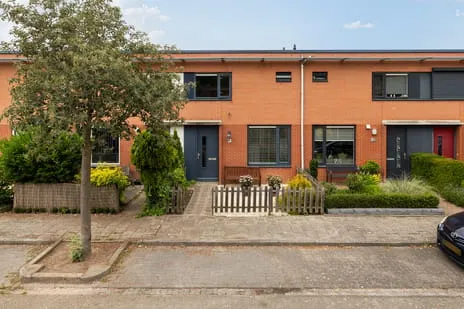 Tussenwoning te koop: Herautstraat 12, Schoonhorst Zwolle
