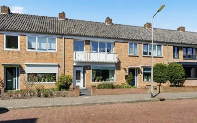 Tussenwoning te koop: Herculesstraat 36, Herculesbuurt Ijmuiden