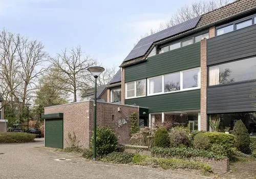 Tussenwoning te koop: Herdersveld 97, Geldrop