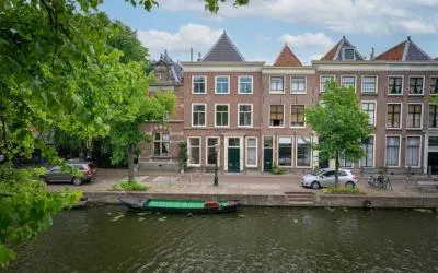 Tussenwoning te huur: Herengracht 31, Leiden