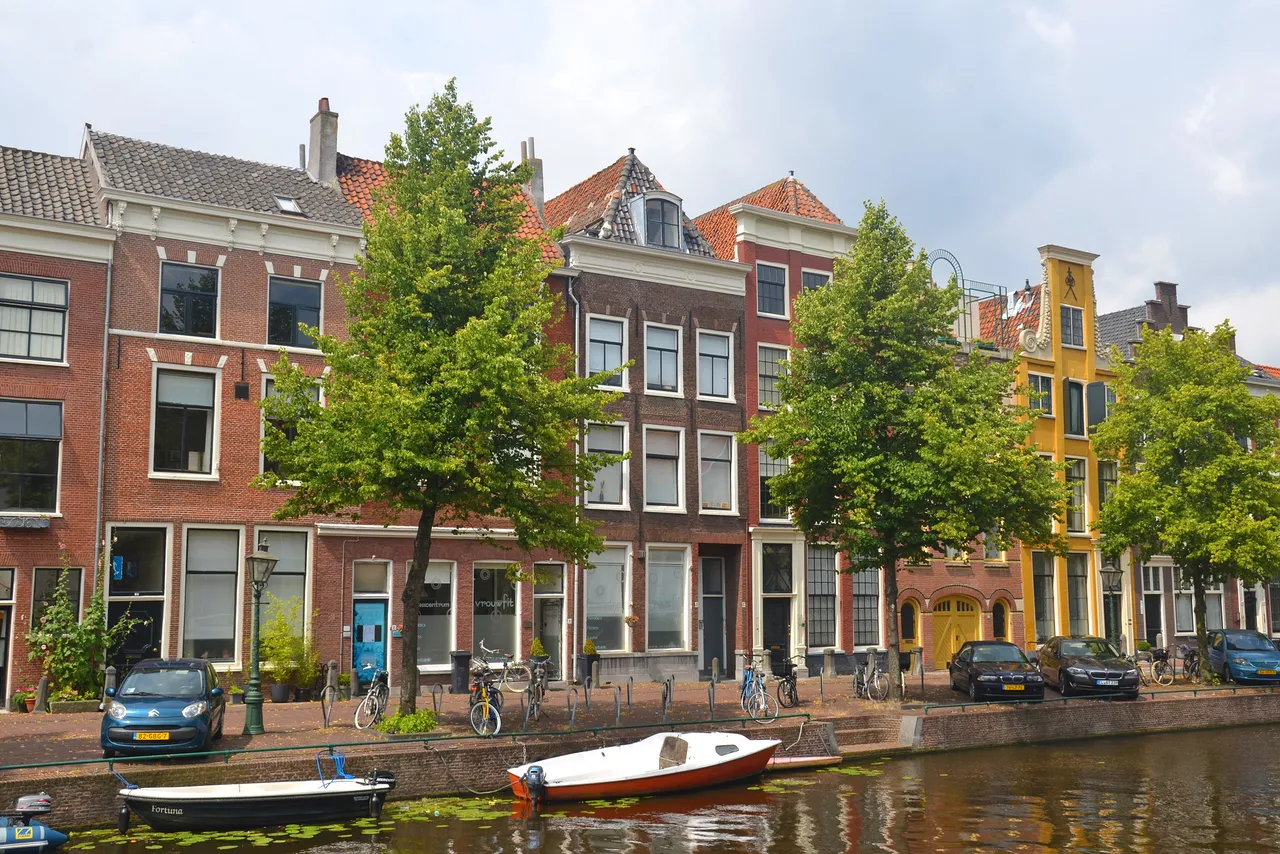 Studio te huur: Herengracht 8B, Leiden