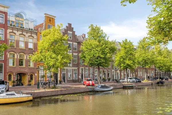 Woning te huur: Herengracht, Pancras-Oost Leiden