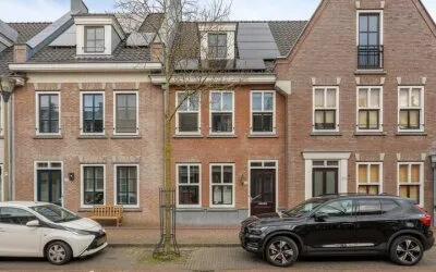 Tussenwoning te koop: Herenlaan 122, Helmond