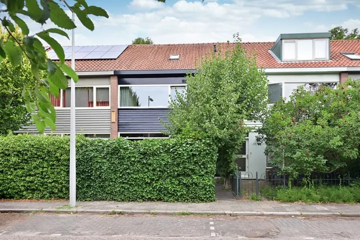 Terraced house for sale: Herensingel 180, Weesp Schildersbuurt Weesp