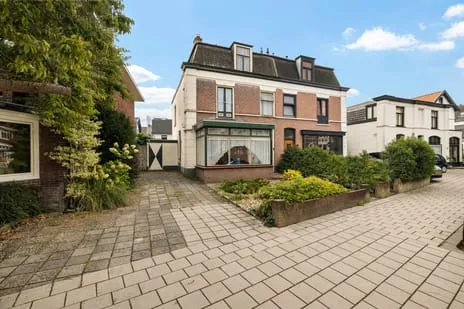 Hoekwoning te koop: Herenstraat 69, Spiegelzicht Bussum