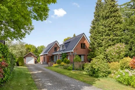 Vrijstaande woning te koop: Herenstreek 10, Nieuw-Dordrecht-Centrum Nieuw-Dordrecht