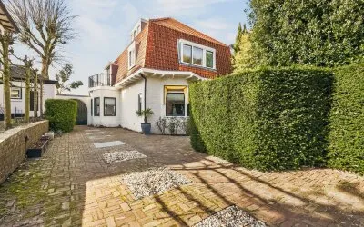 Vrijstaande woning te koop: Herenweg 107, Heemstede
