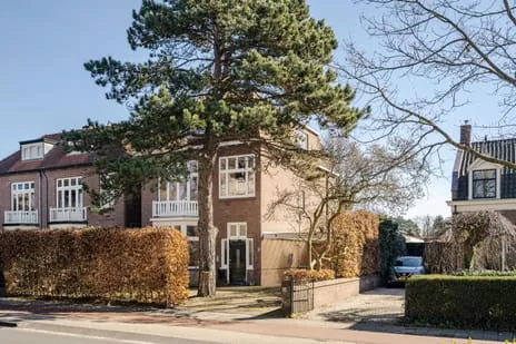 Hoekwoning te koop: Herenweg 118, Zandvoortselaan en Berkenrode en omgeving Heemstede