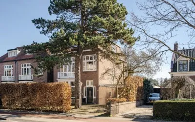 Hoekwoning te koop: Herenweg 118, Zandvoortselaan en Berkenrode en omgeving Heemstede