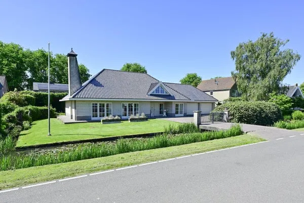 Appartement te koop: Herenweg 123, Wilnis Dorp Wilnis